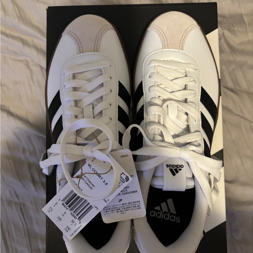 Women’s Adidas VL Court 2.0 White and Black Shoes, NWT, Size 7.5